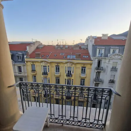 Apartament Floor Astoria Vista Mare