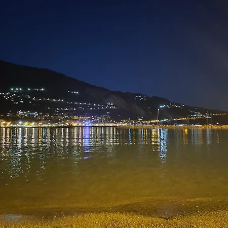 Apartament Floor Astoria Vista Mare Mentona